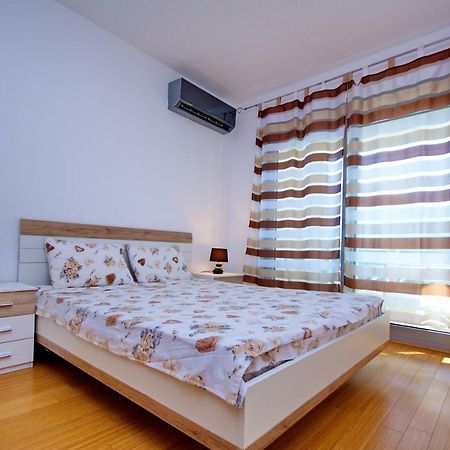 Apartment Dobrota Котор Экстерьер фото