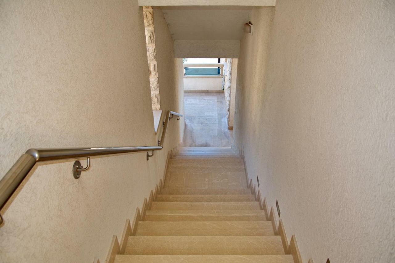 Apartment Dobrota Котор Экстерьер фото