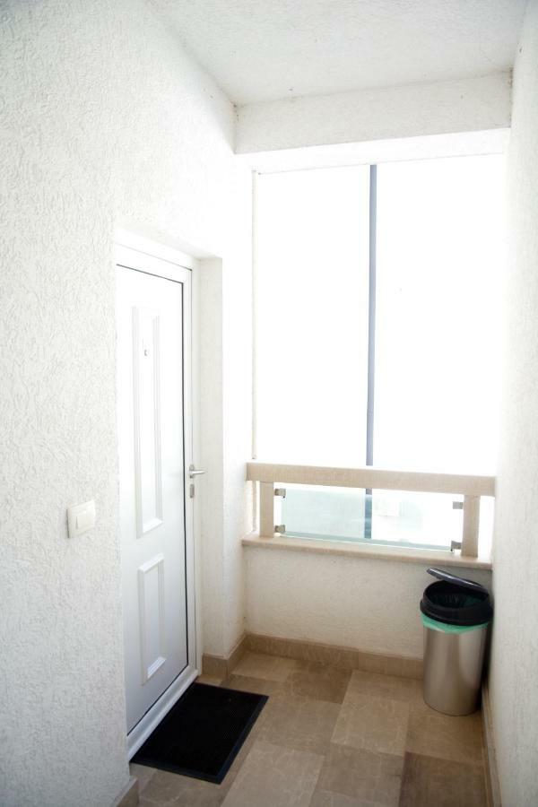 Apartment Dobrota Котор Экстерьер фото