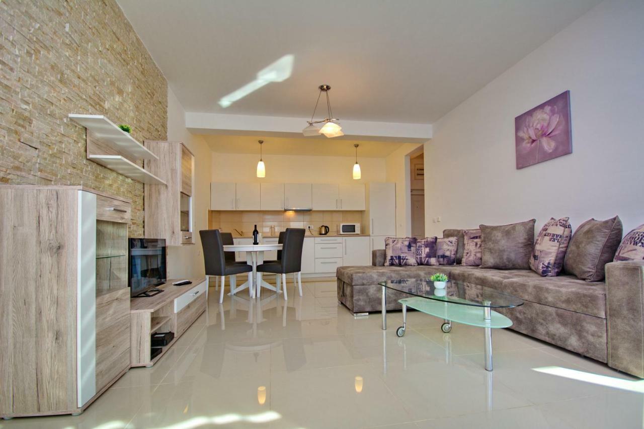 Apartment Dobrota Котор Экстерьер фото
